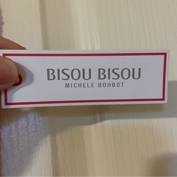 Bisou Bisou Elegant Red Sleeveless Dress - Picture 4 of 13